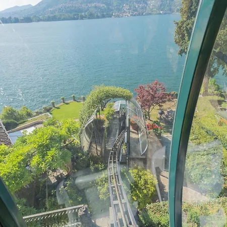 Front With Private Funicular * 科莫